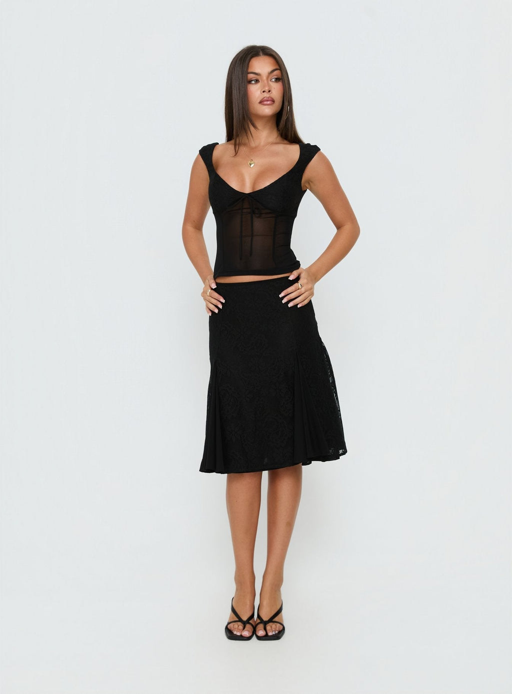 Quani Lace Midi Skirt Black