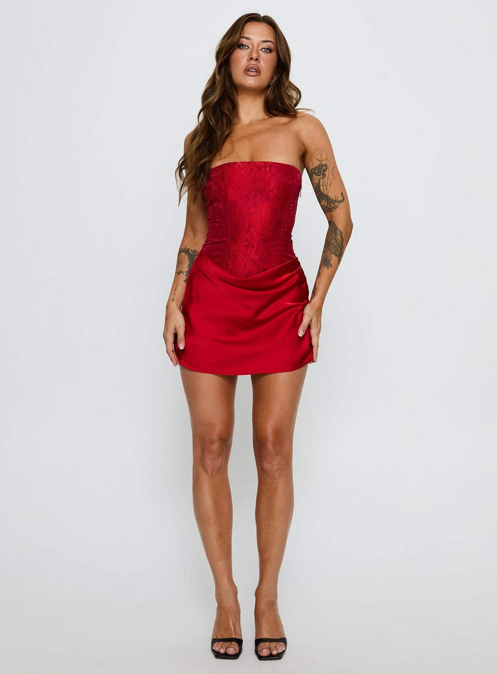 Mini-robe drapée sans bretelles Jenevieve Rouge