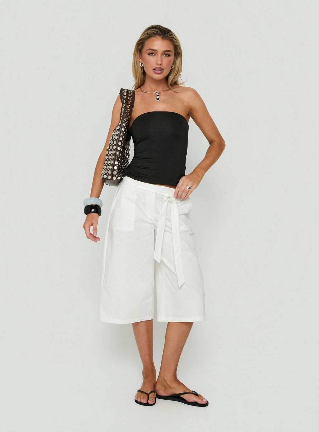 Khori 3/4 Longline Shorts White