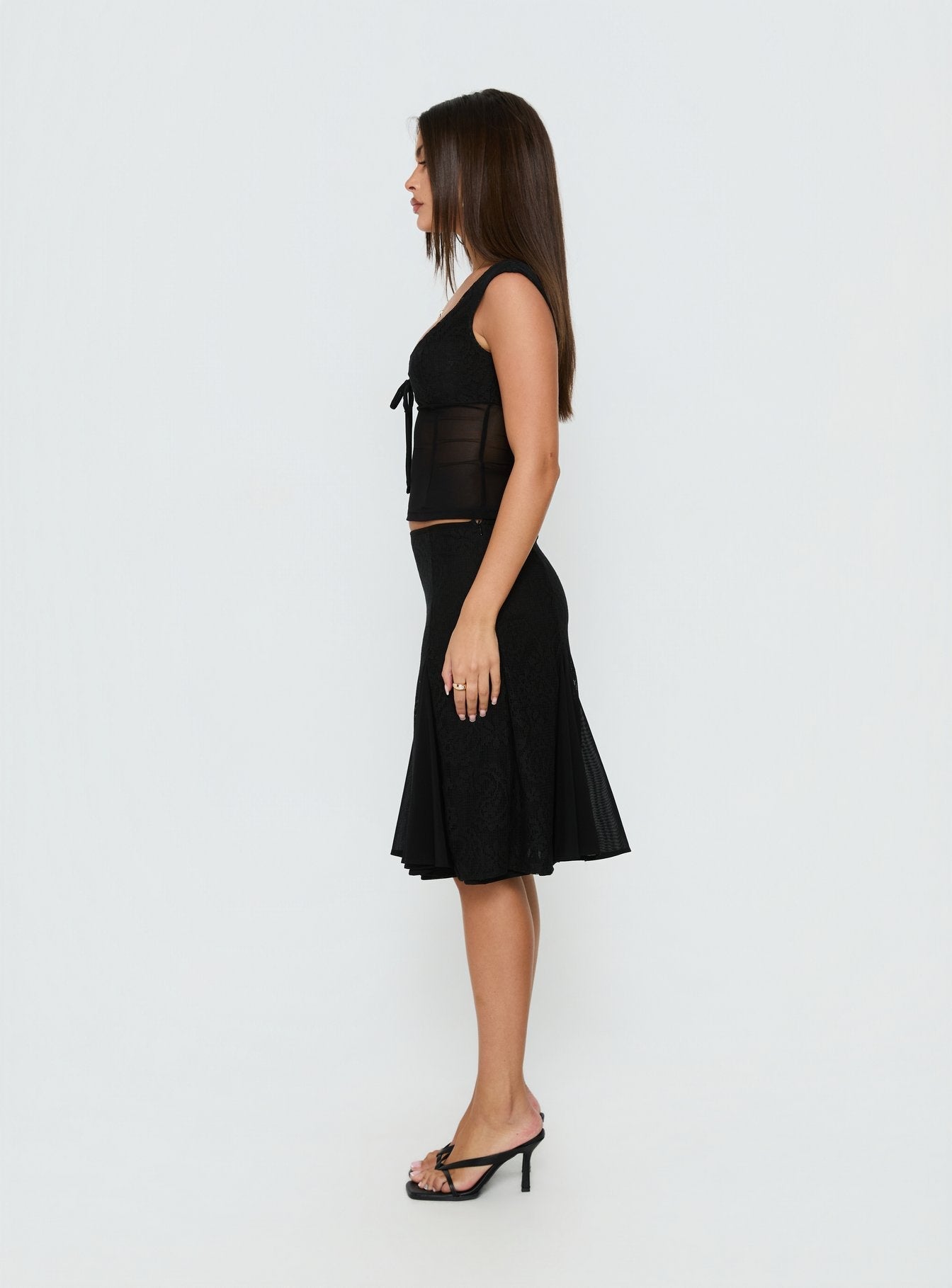 Quani Lace Midi Skirt Black