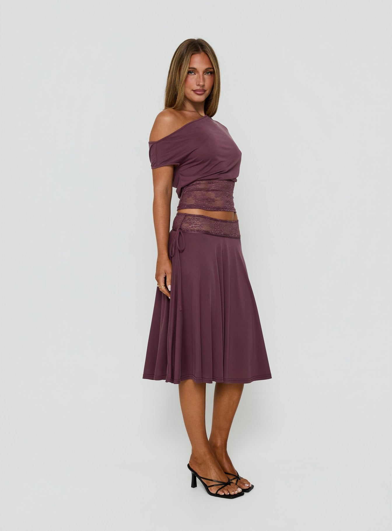 Marienna Lace Midi Skirt Plum