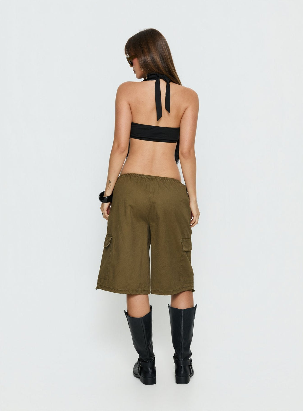 Allyza Baggy Cargo Shorts Olive