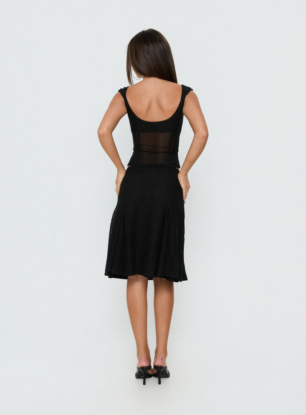 Quani Lace Midi Skirt Black