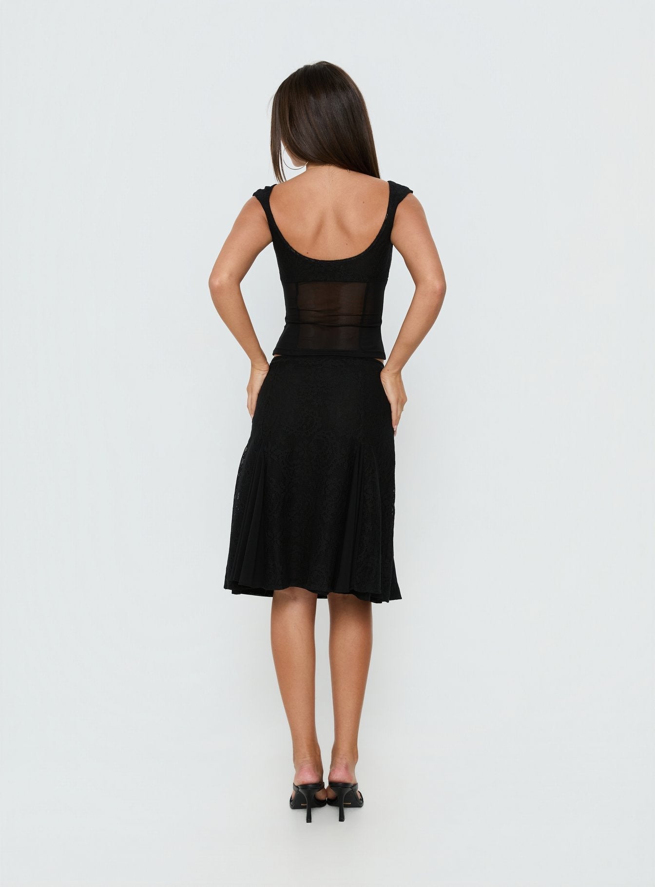 Quani Lace Midi Skirt Black