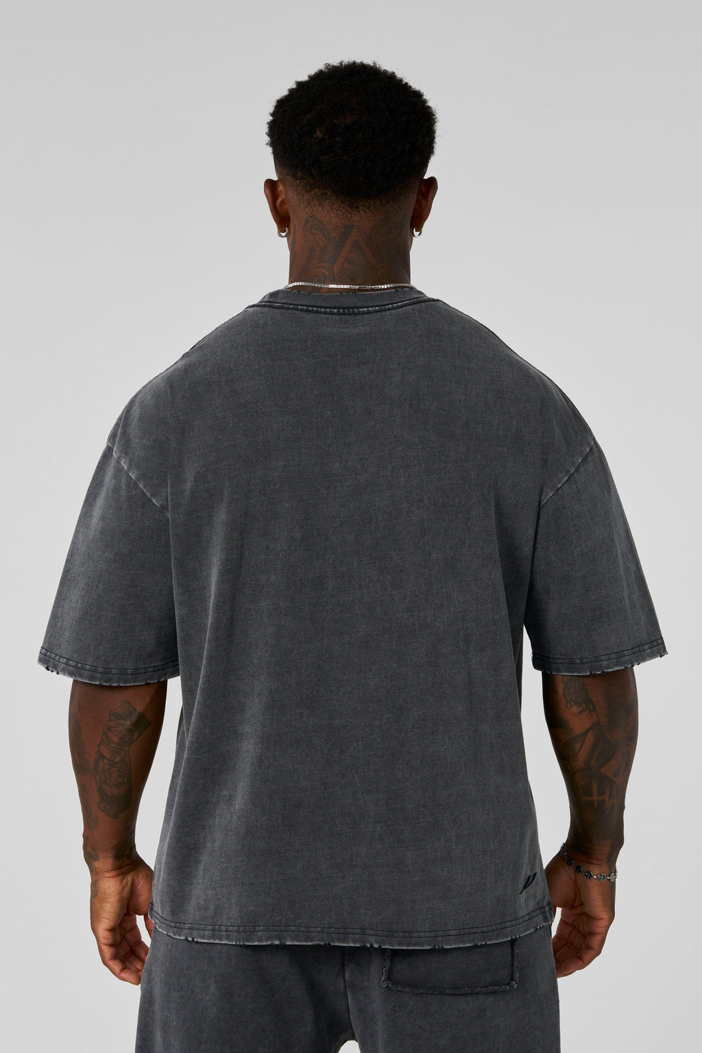 4153 - Elevated Essentials - Lässiges T-Shirt
