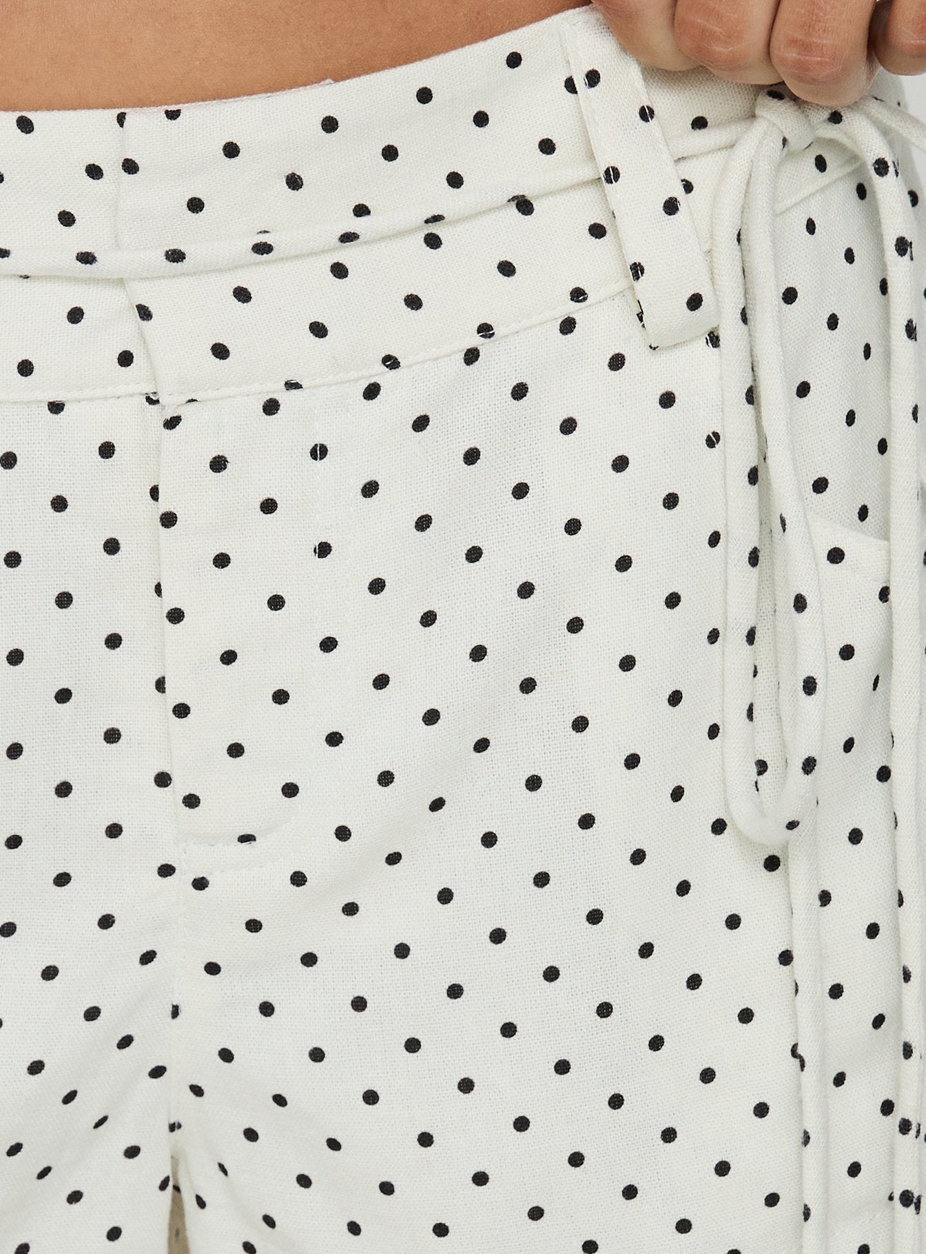 Lylie Linen Blend Tie Side Micro Shorts Cream Polka Dot