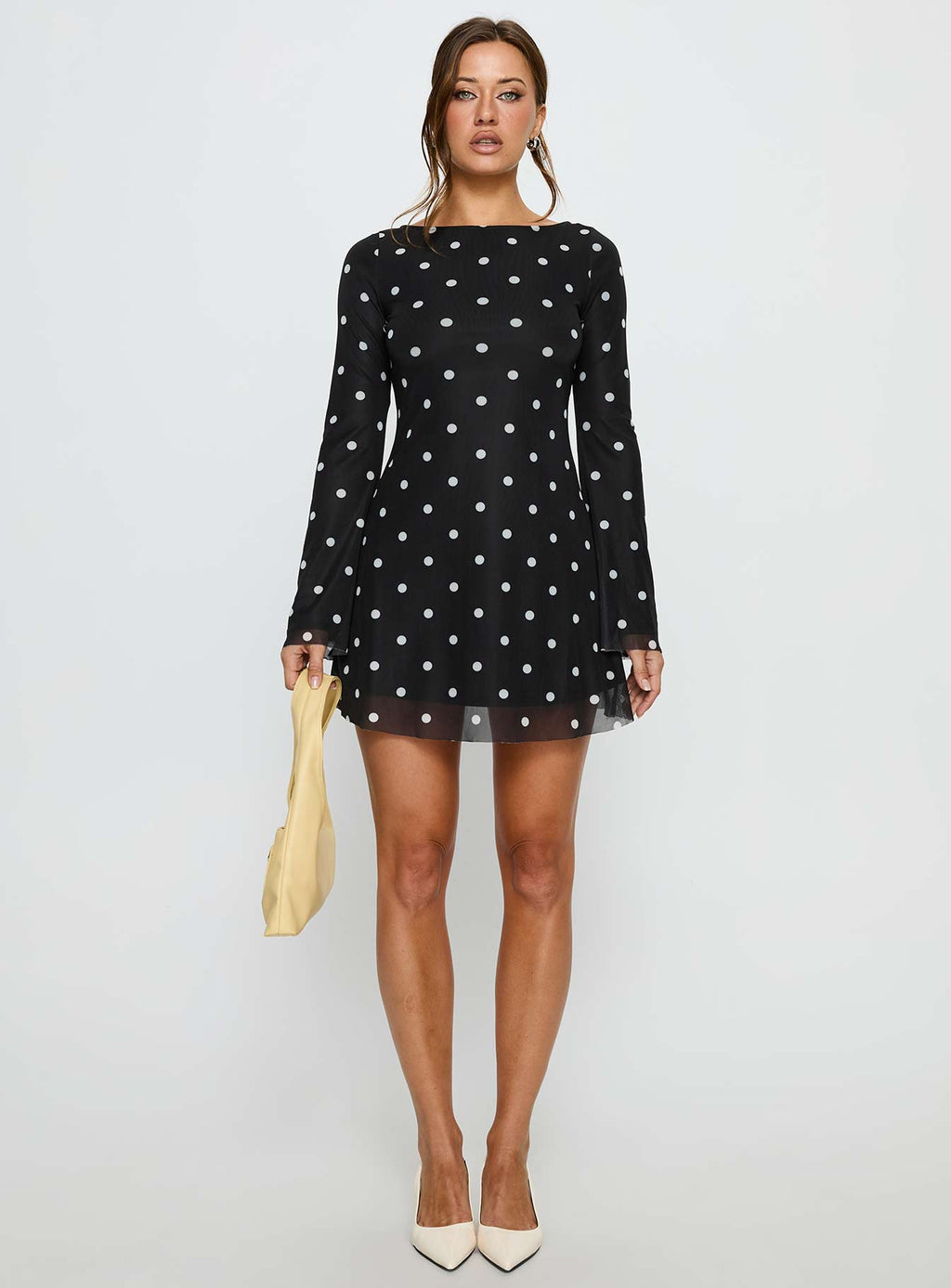 Mini-robe Lukea à manches longues, noire à pois