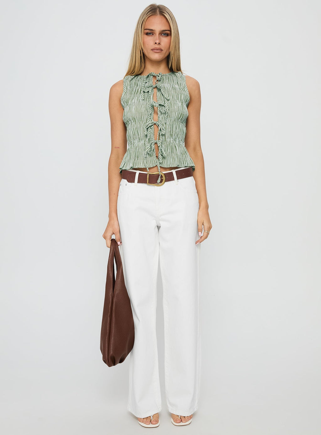 Serenitia Mid Rise Relaxed Jeans White Wash