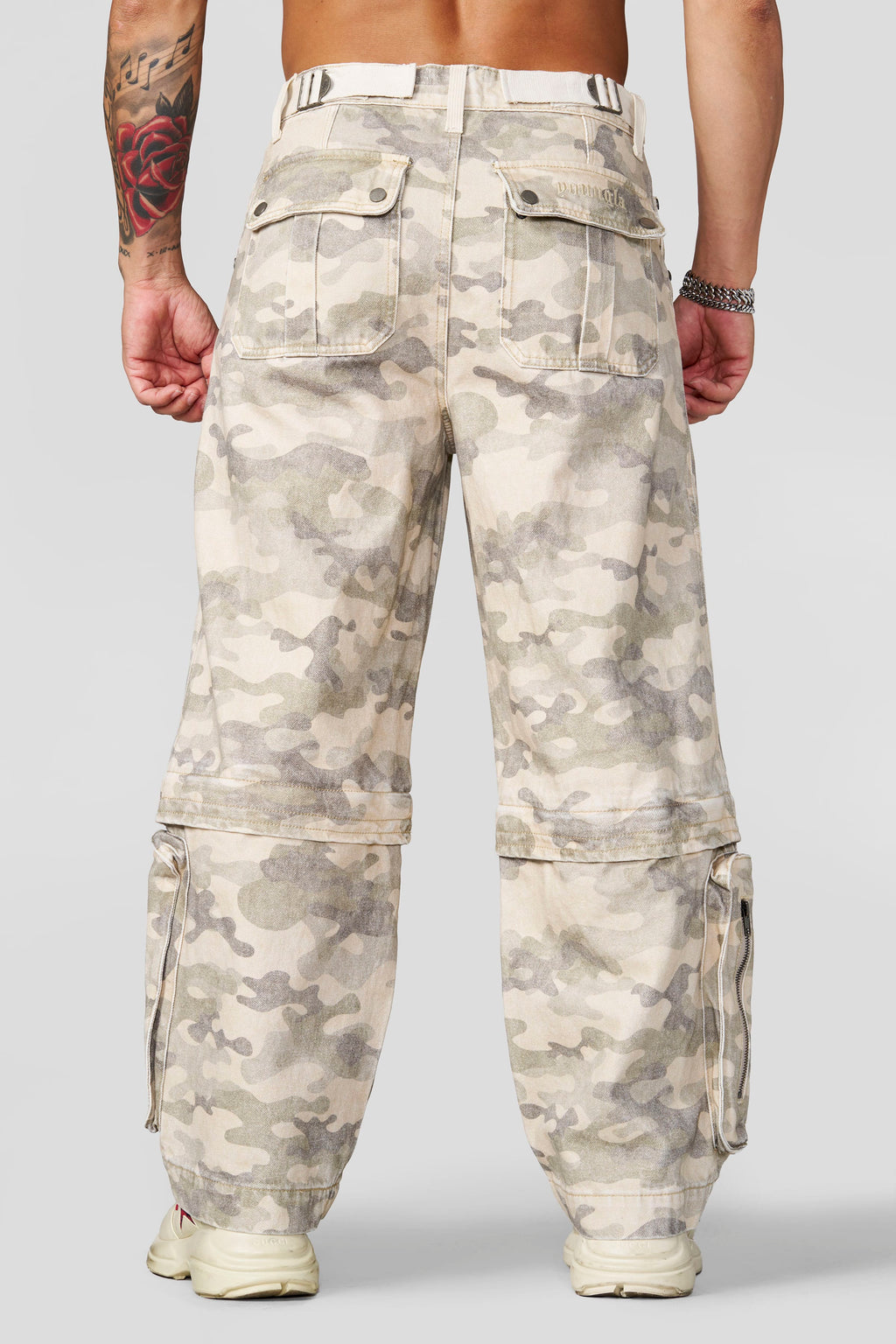 6006 - Cargo-Rave-Hose