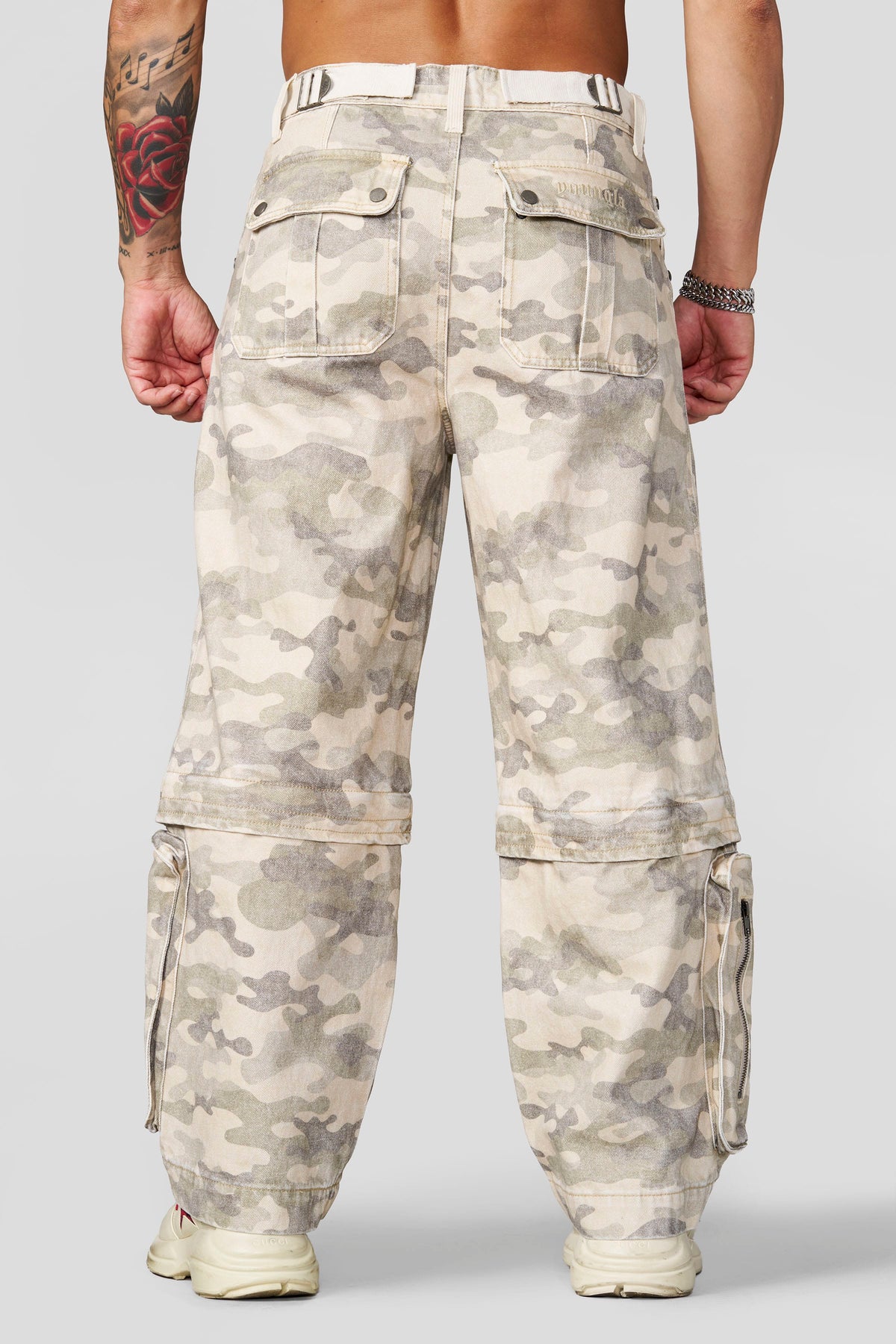 6006 - Cargo-Rave-Hose