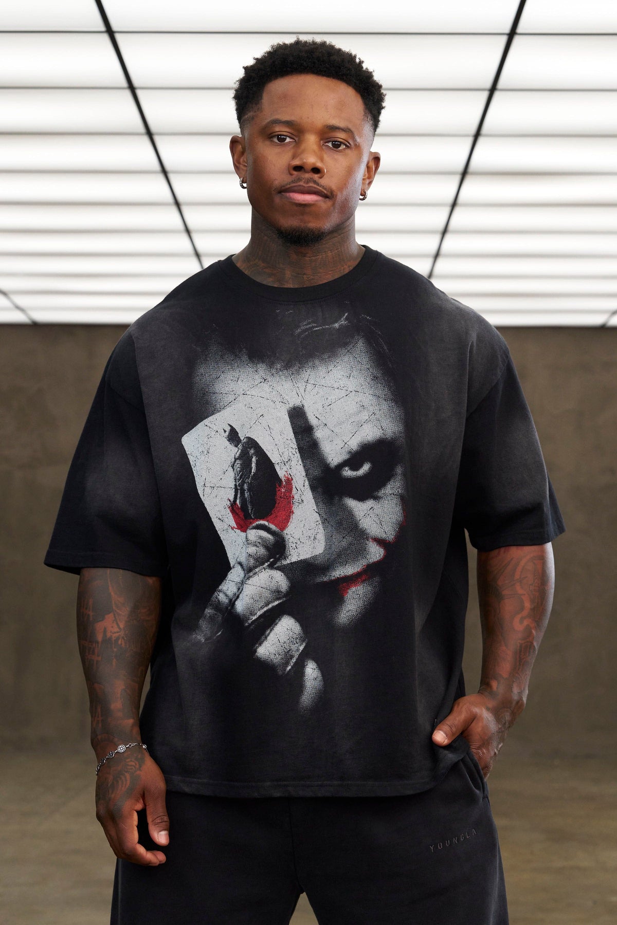 4254 - T-shirts Batman Shadow