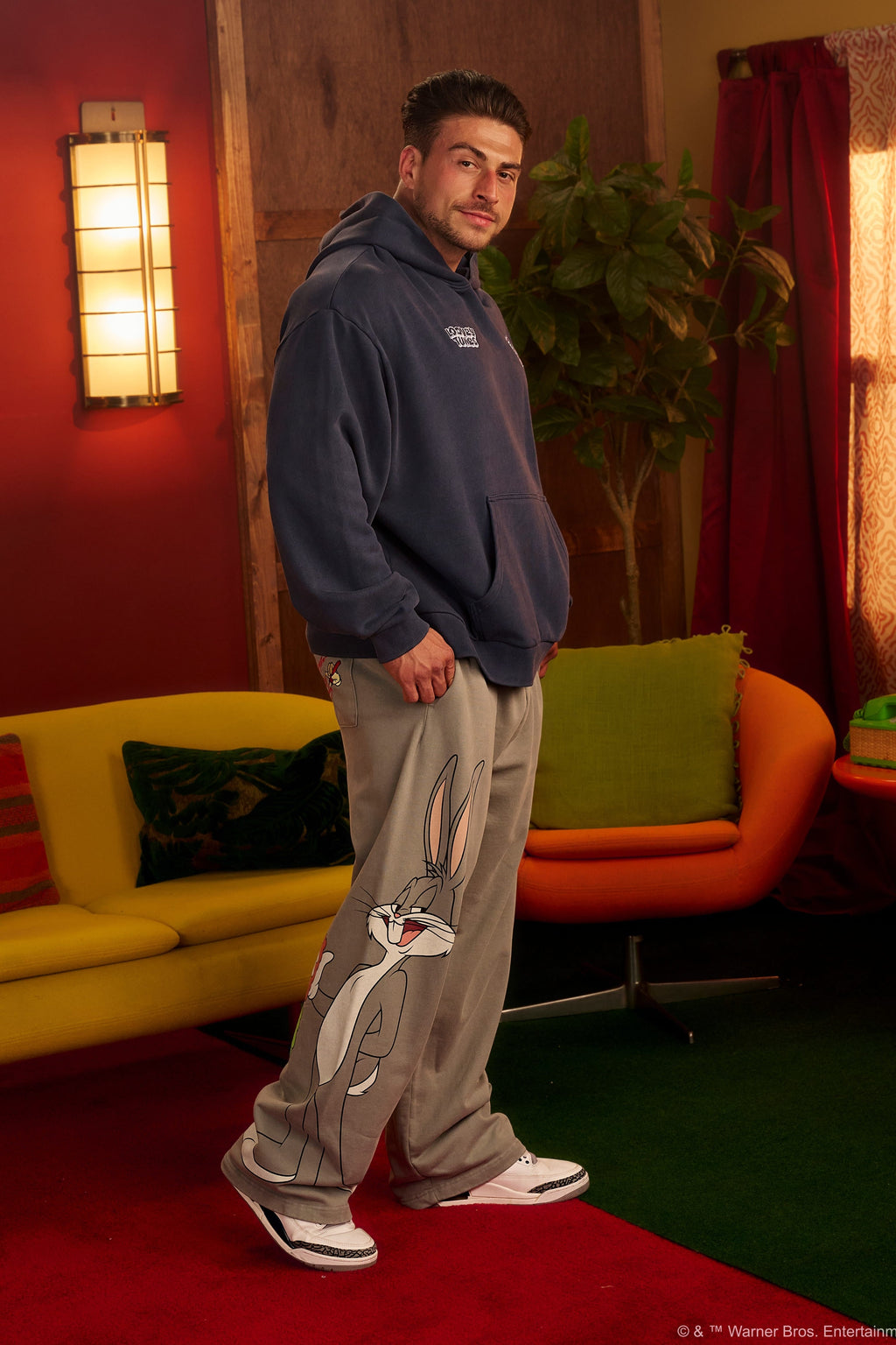 2169 - Looney Tunes Charaktersweats