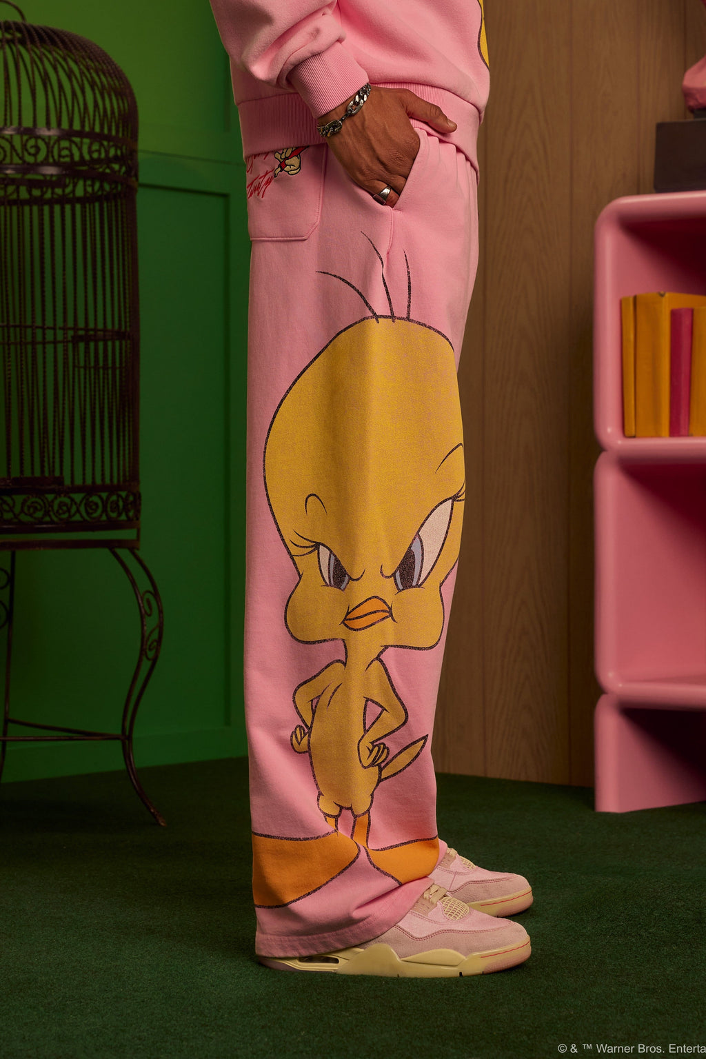 2169 - Looney Tunes Charaktersweats