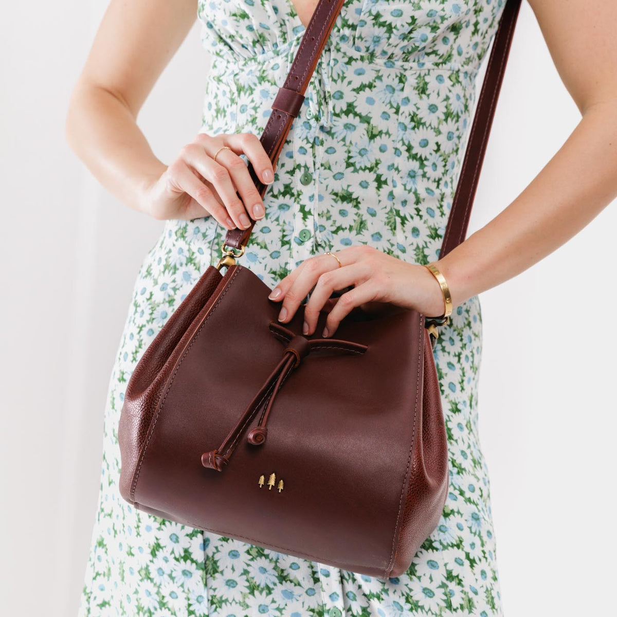 Nest Bucket Bag