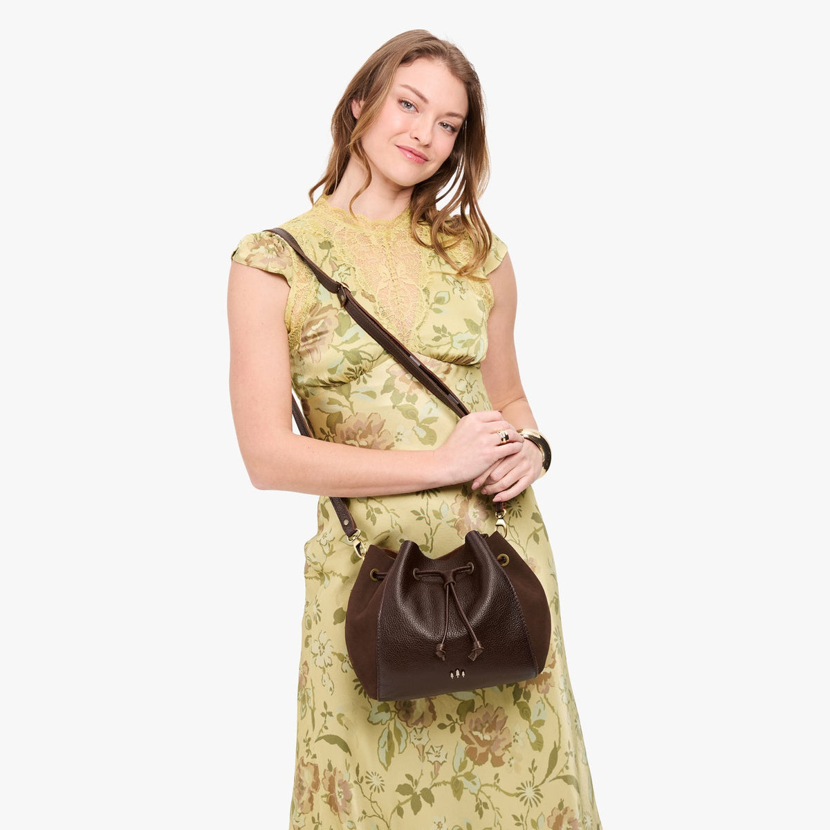 Nest Bucket Bag