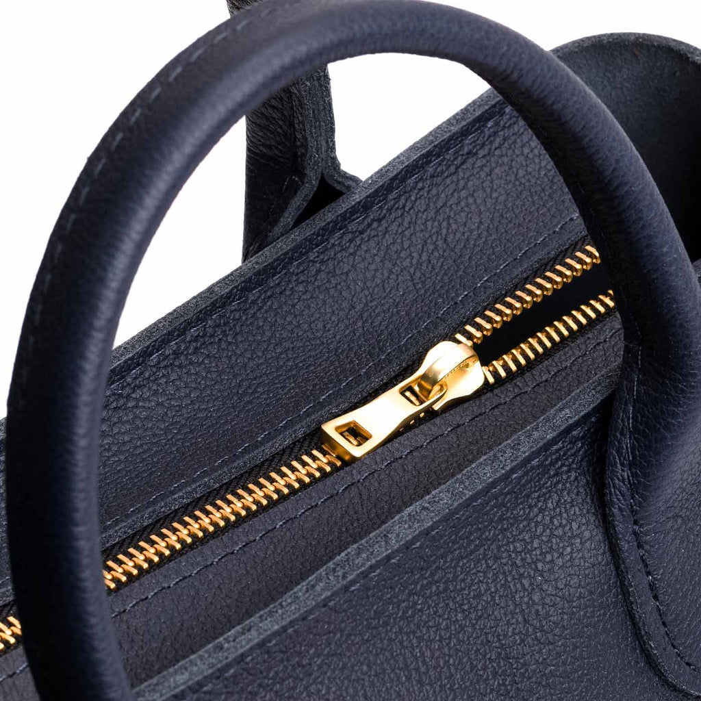 Raindrop Crossbody Bag